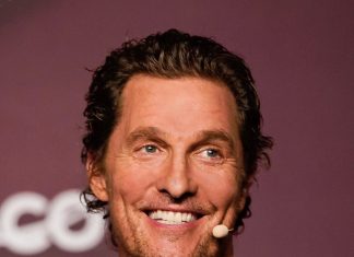 Matthew McConaughey impartaseste lungul sau proces de memorare a scripturilor