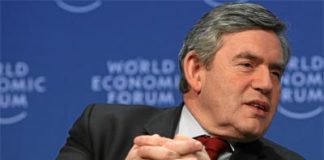 Presa lui Murdoch l-a spionat pe Gordon Brown si pe familia lui