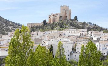 Zece motive pentru a descoperi interiorul Almeriei