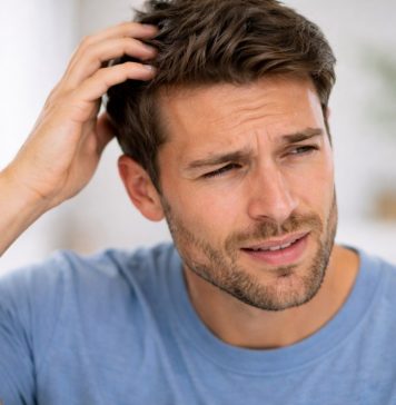 Tratament dermatita seboreica scalp: semnele că ai nevoie de mai mult decât un produs cosmetic